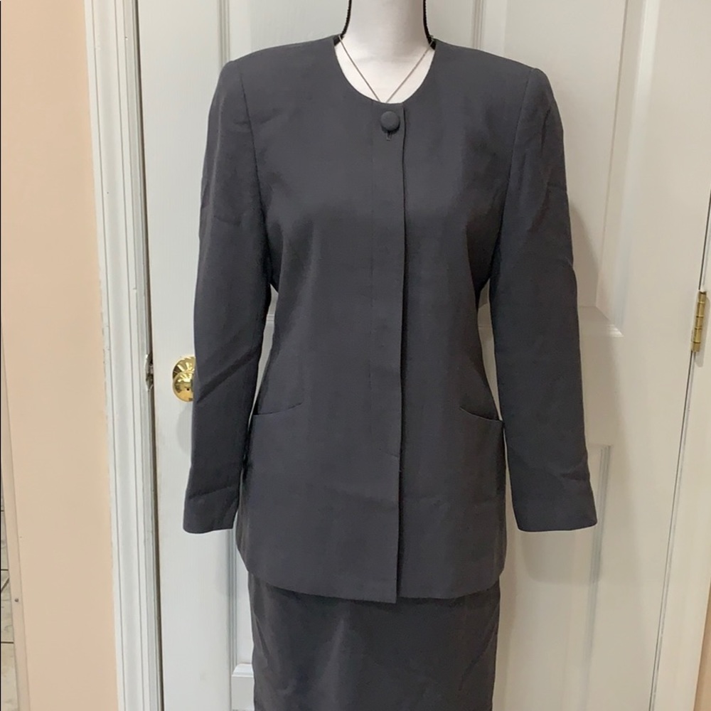 En Avance Haut De Gamme Wool Gray skirt suit sz 10